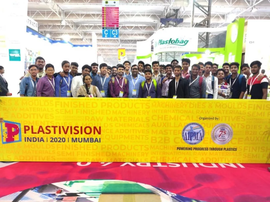 PLASTIVISION EXHIBITION visit at Goregaon by staff and students.webp picture